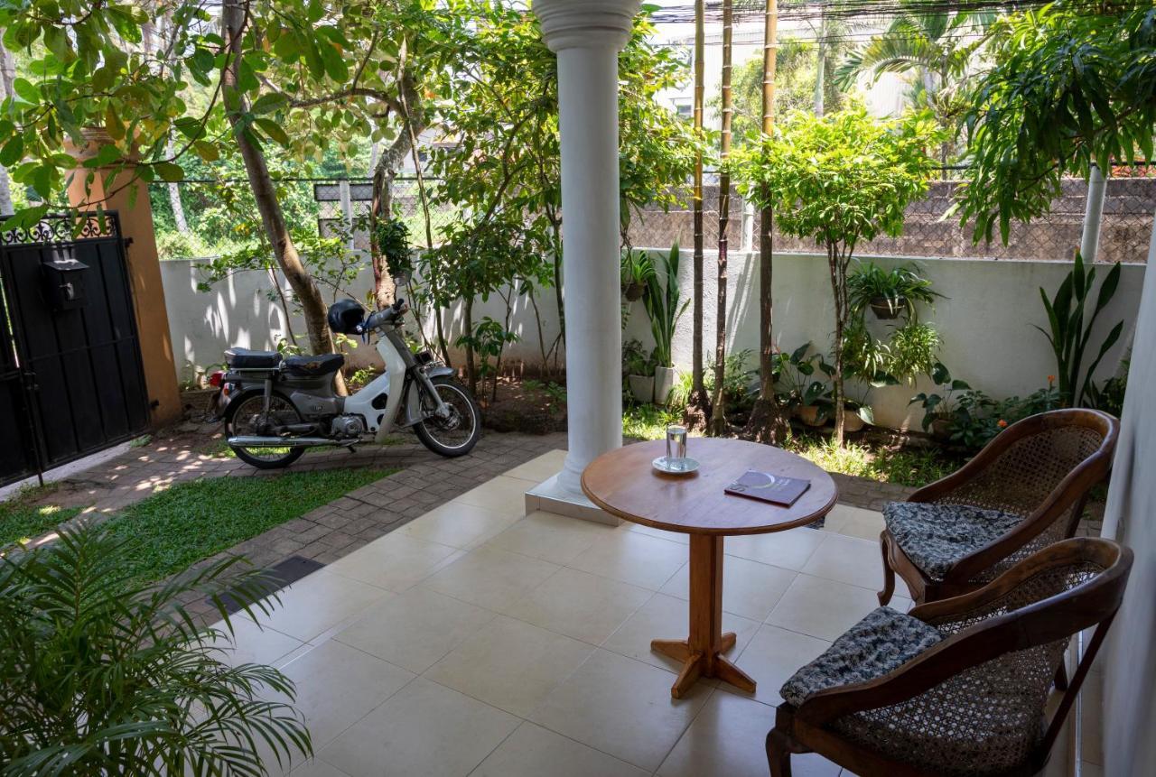 The Tourist Balcony Daire Negombo Dış mekan fotoğraf